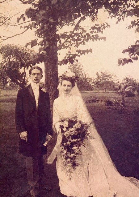 904 wedding photo, below. Wilmer Kearns and Edna Buckman.